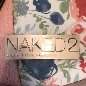 Naked 2 Urban Decay palette